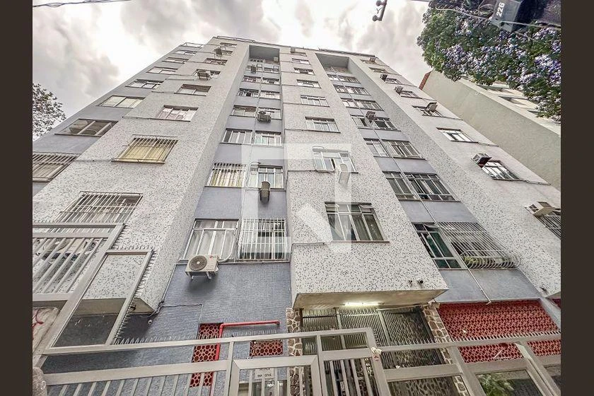 Мебльована квартира з 1 спальнею та заскленим балконом — photo 40