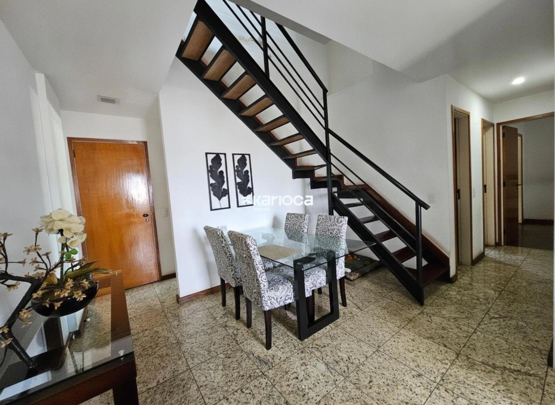 Furnished 187 m² apartment with 4 bedrooms and private BBQ — photo 20