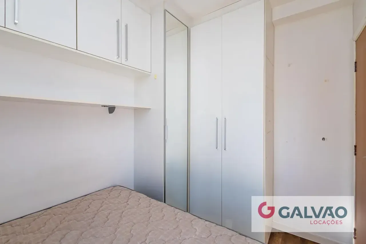 Apartamento amueblado de 1 dormitorio y balcón — photo 15