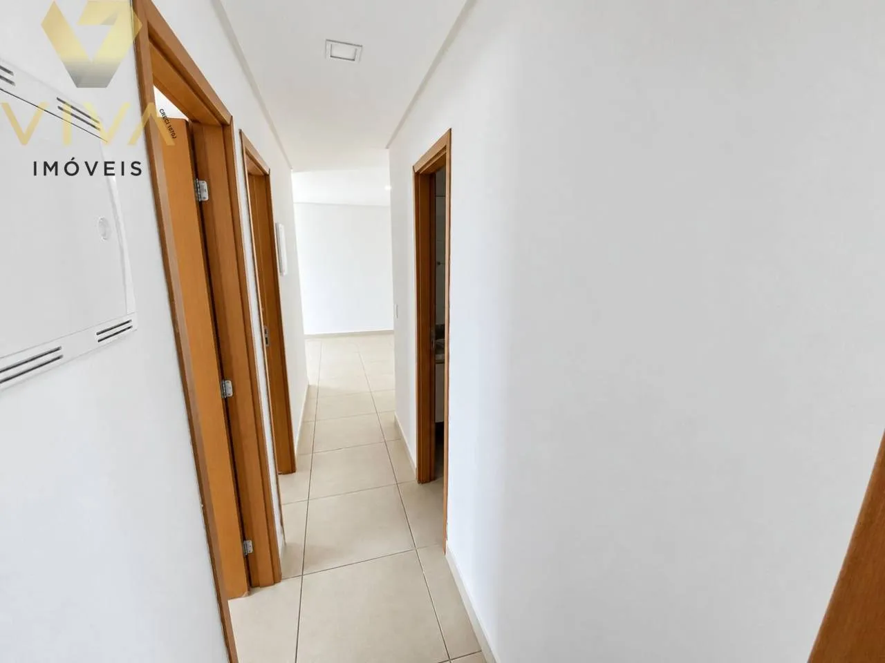 2-bedroom apartment in a building with a gym — photo 12