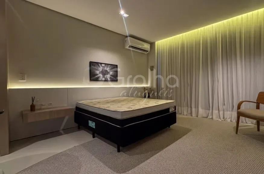 Furnished studio with 1 bedroom and integrated kitchen — photo 9
