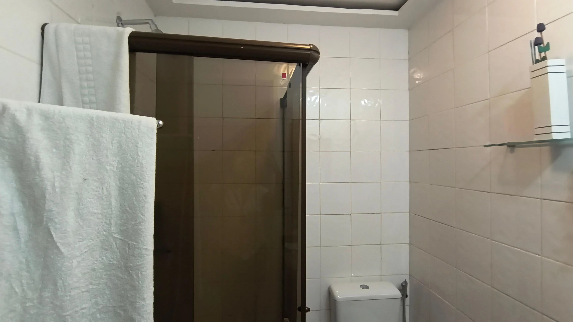 Apartamento mobiliado com mesa de trabalho e 4 quartos — photo 46