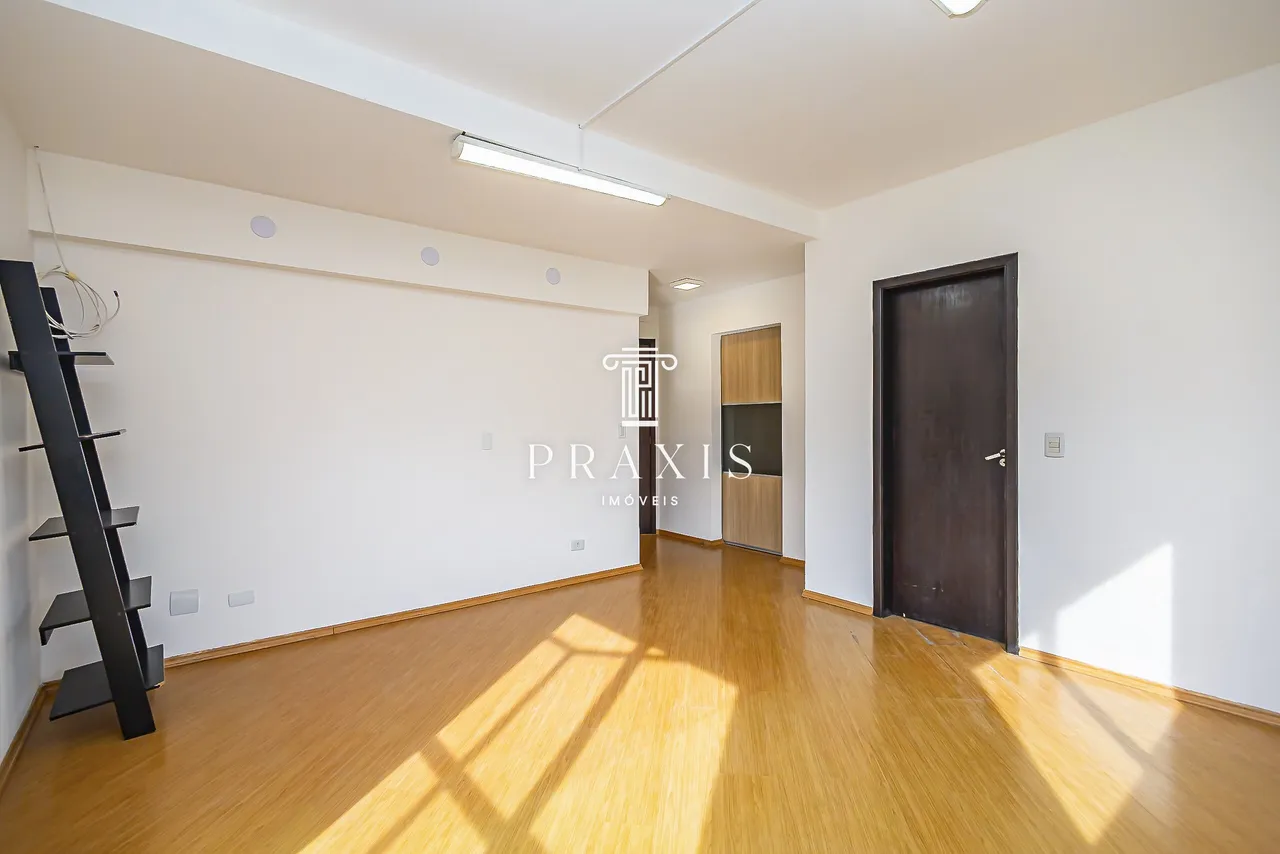 House with 3 bedrooms and 5 bathrooms, 5 parking spots — photo 5