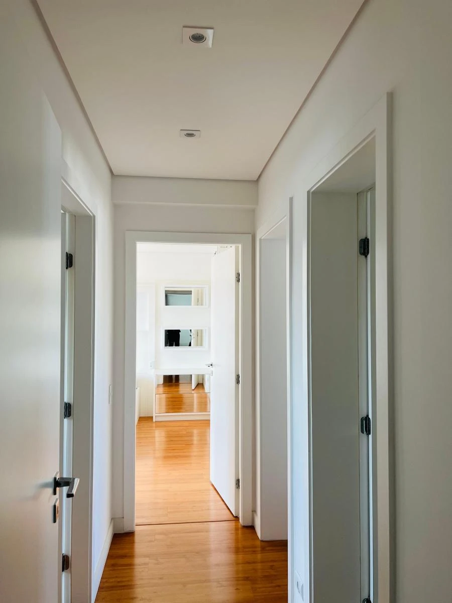 Apartamento de 190 m² con 3 dormitorios y ventanales amplios — photo 32