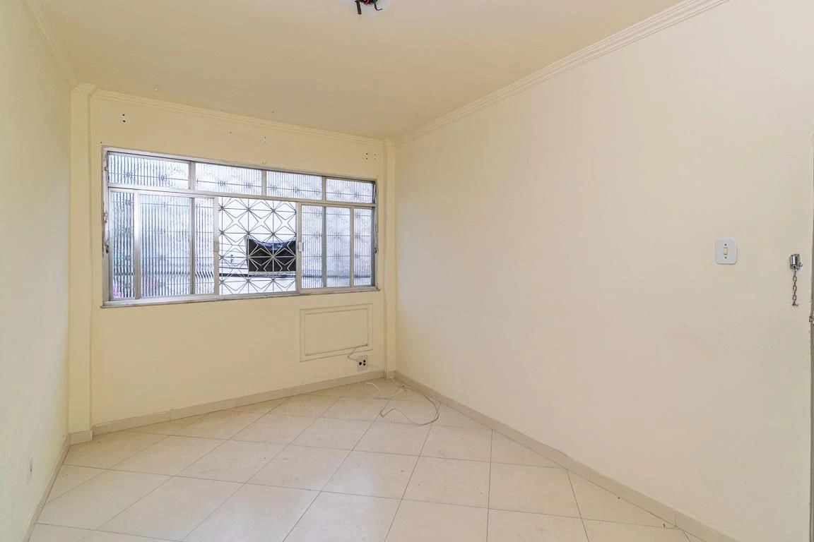 Apartment, 32 m², with a grill on the balcony — photo 19
