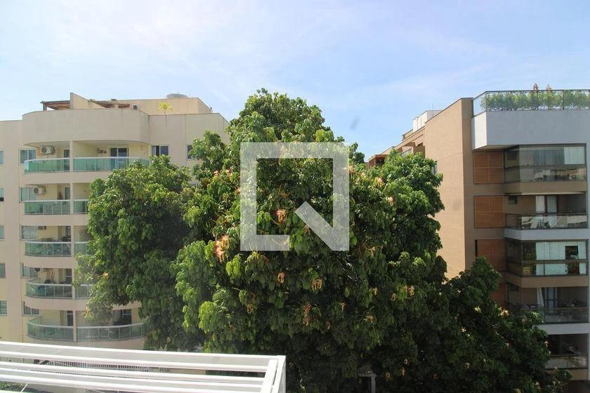 Apartamento mobiliado com 3 quartos e 74 m² — photo 2