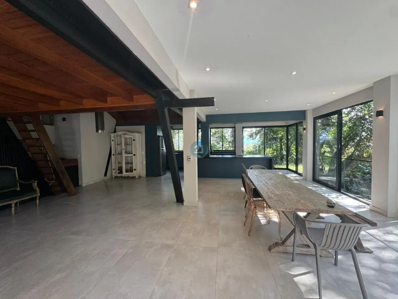 Apartamento de 7000 m² con 3 dormitorios y 5 baños — photo 8