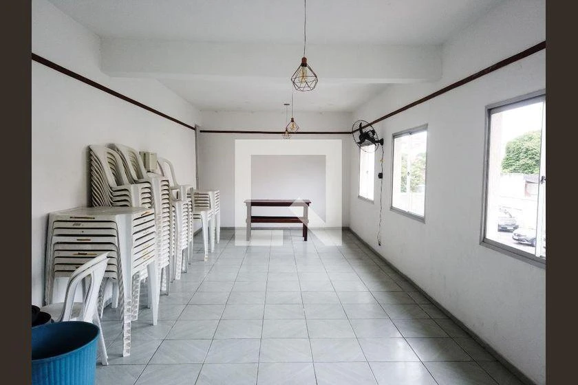 Apartamento amueblado de 2 dormitorios con cocina abierta — photo 30