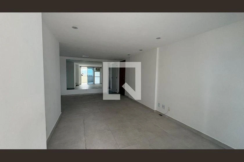 Apartment, 105 m², with a glass-enclosed balcony — photo 29