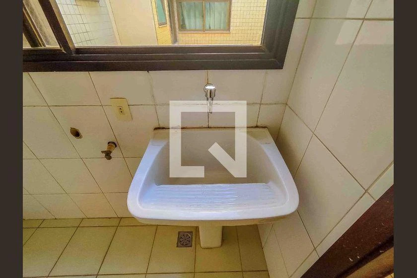 112 m² apartment with 3 bedrooms, 1 suite and 2 parking — photo 45