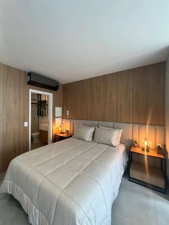 Мебльована квартира з 1 спальнею 63 м²