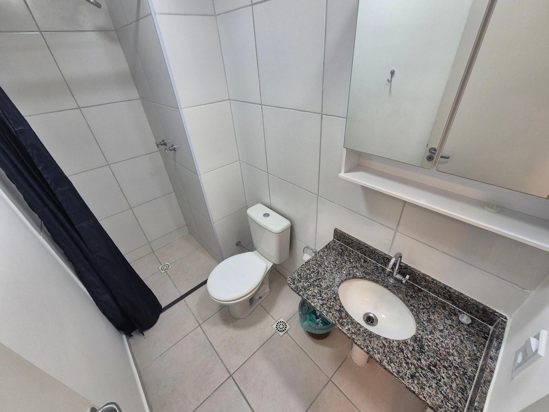 Apartamento com 3 quartos, 2 banheiros e varanda — photo 34