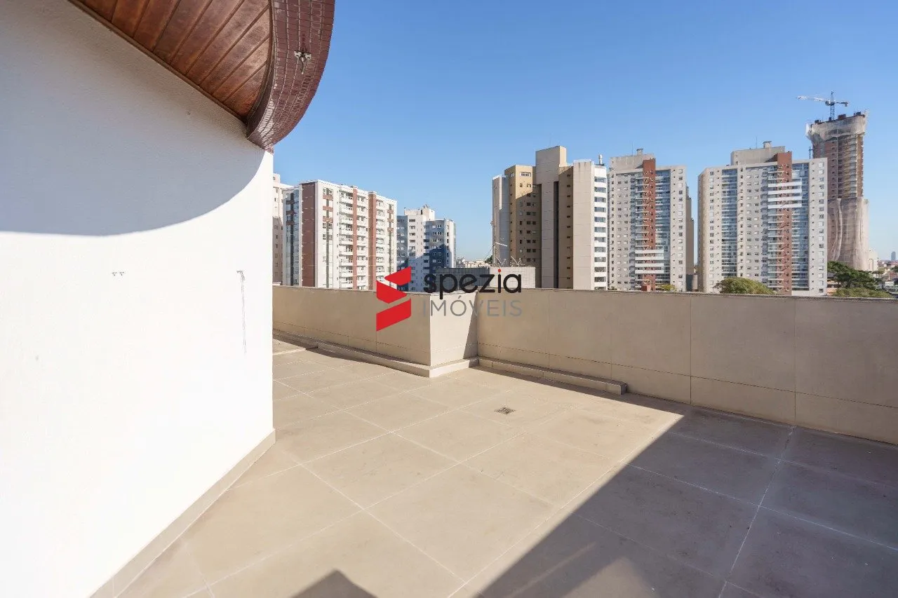 Duplex rental unit with 3 bedrooms and 3 bathrooms — photo 31