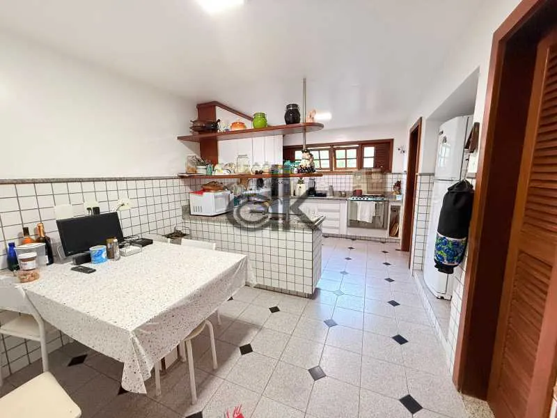Casa com 5 dormitórios e pet permitido — photo 19