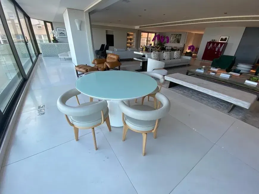 Apartamento sin muebles con 4 dormitorios y 5 baños — photo 11