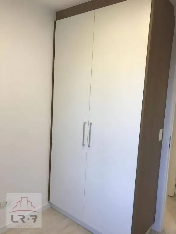 Unfurnished 2-bedroom apartment with balcony and 100 m² — photo 15