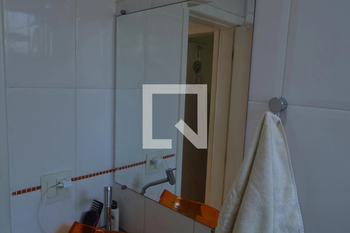 3-bedroom apartment with a bathtub — photo 61
