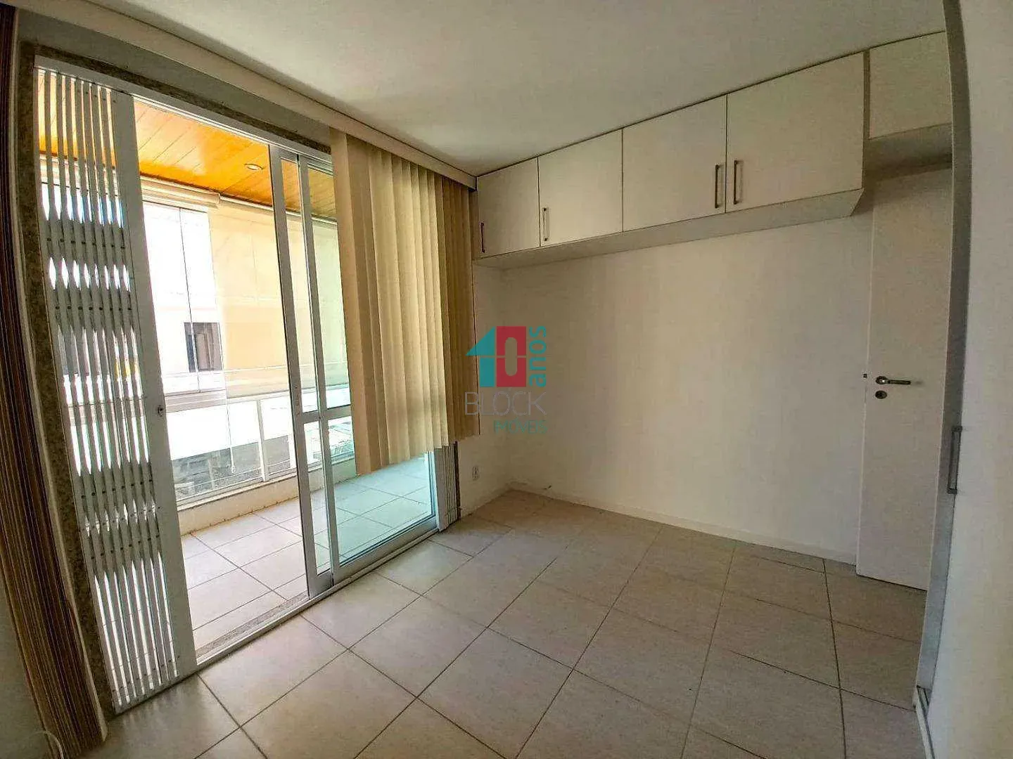 Home office in a 2-bedroom apartment, 84 m² — photo 6
