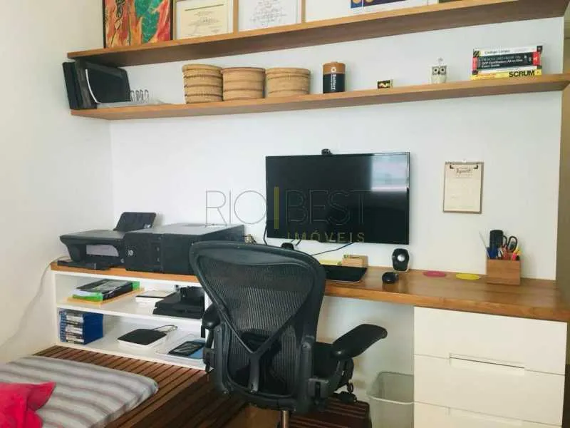 Apartamento com 2 dormitórios e 3 banheiros — photo 17