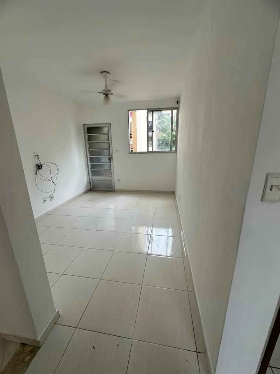 2-bedroom apartment in a building with a gym — photo 10