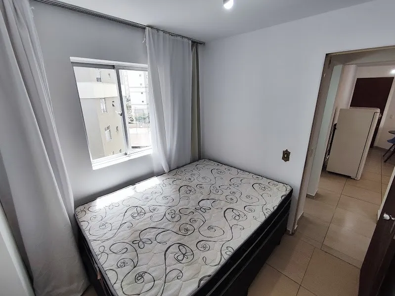 Apartamento de 1 quarto com varanda e 1 vaga — photo 4