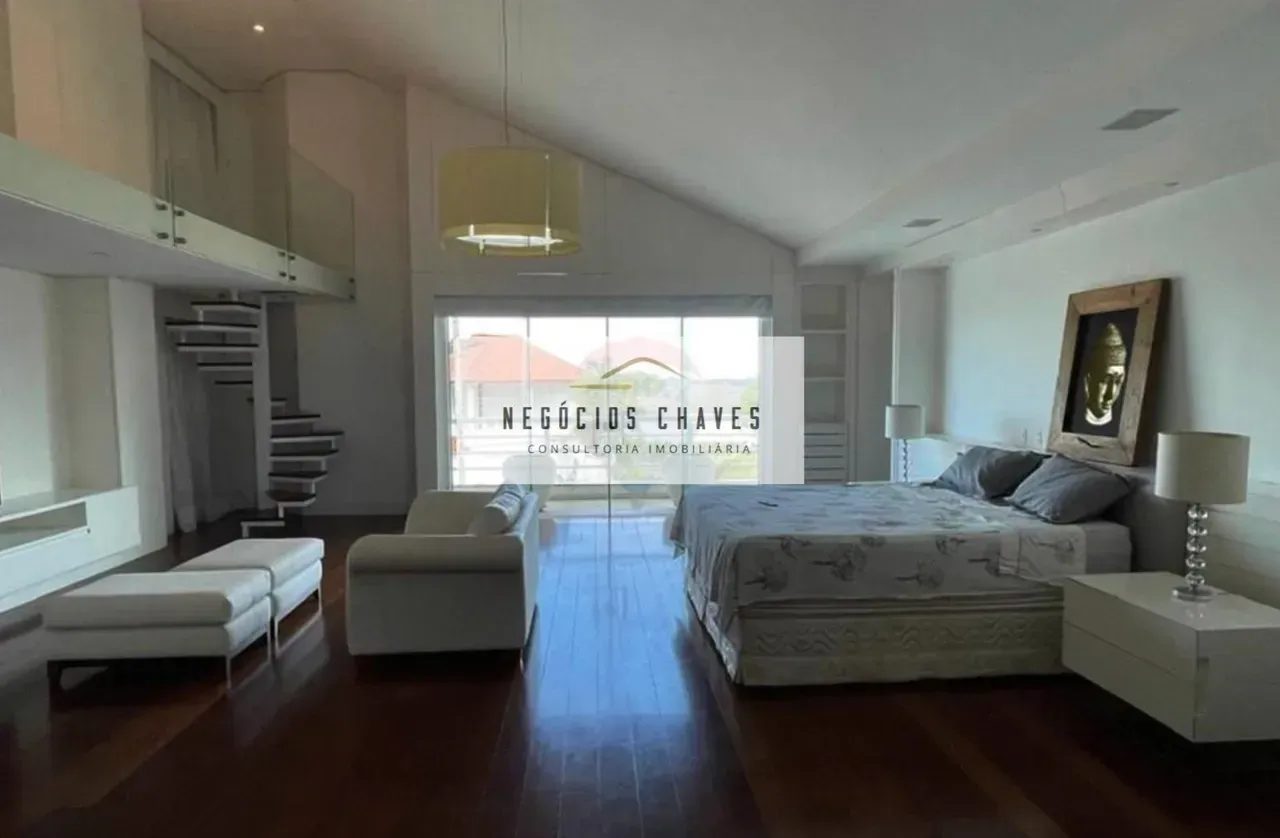 House with 5 bedrooms, 784 m² and separate kitchen — photo 8
