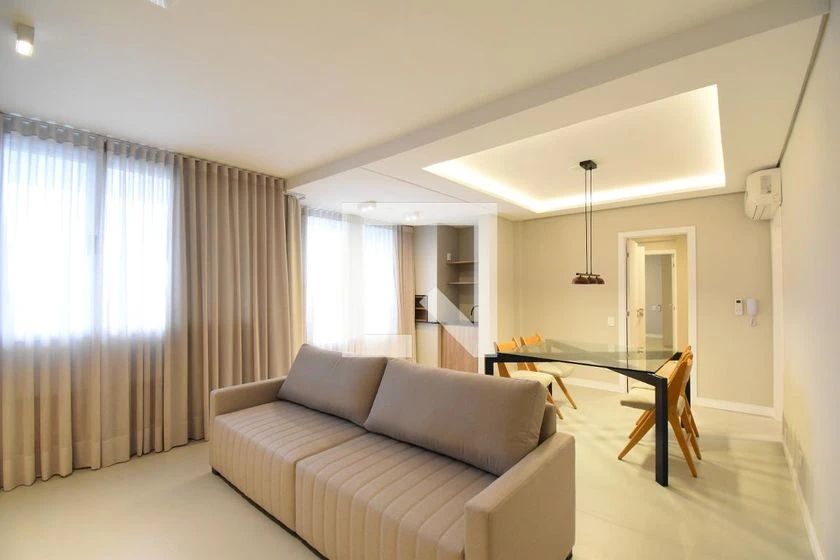 3-bedroom furnished apartment with 3 bathrooms — photo 2