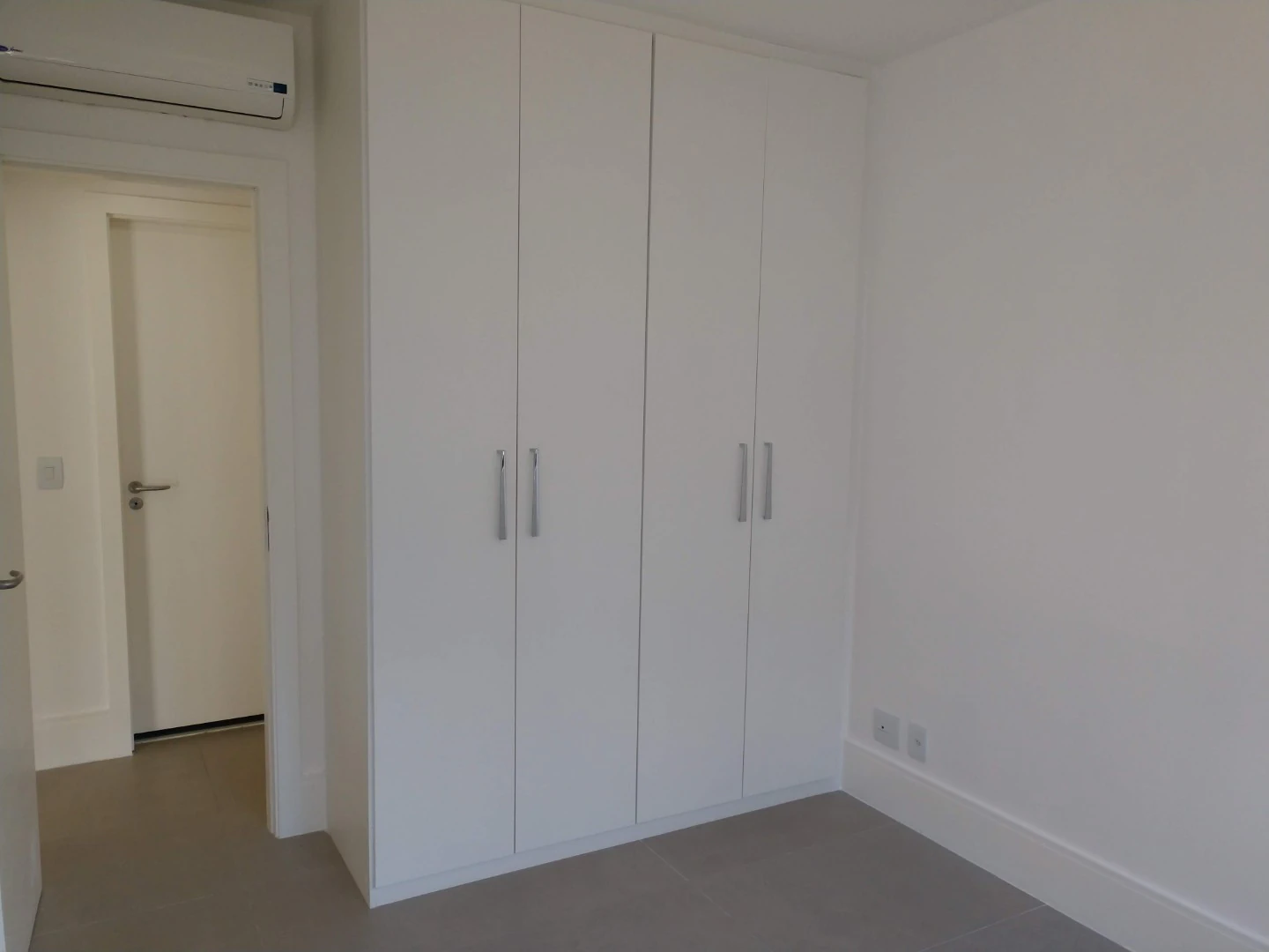 Apartamento de 2 quartos de frente com varanda gourmet — photo 12