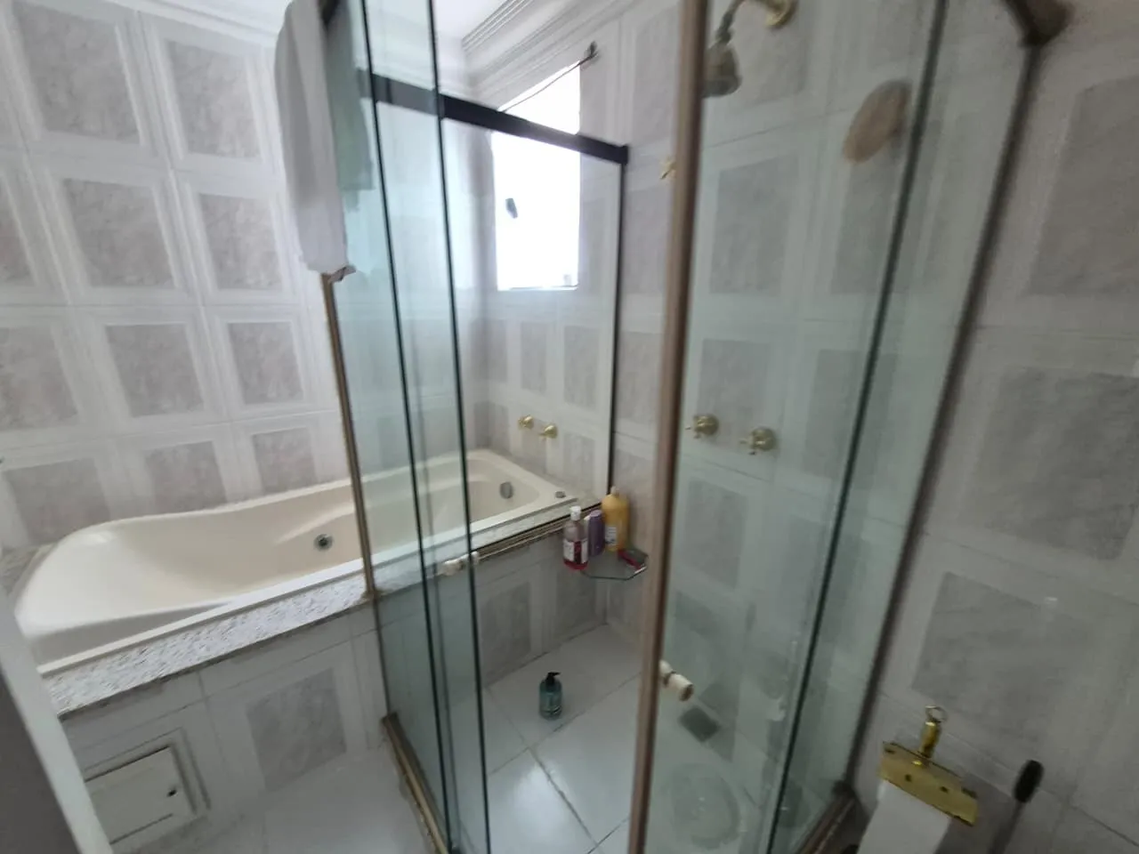 Furnished house for rent with 4 bedrooms and 5 bathrooms — photo 41
