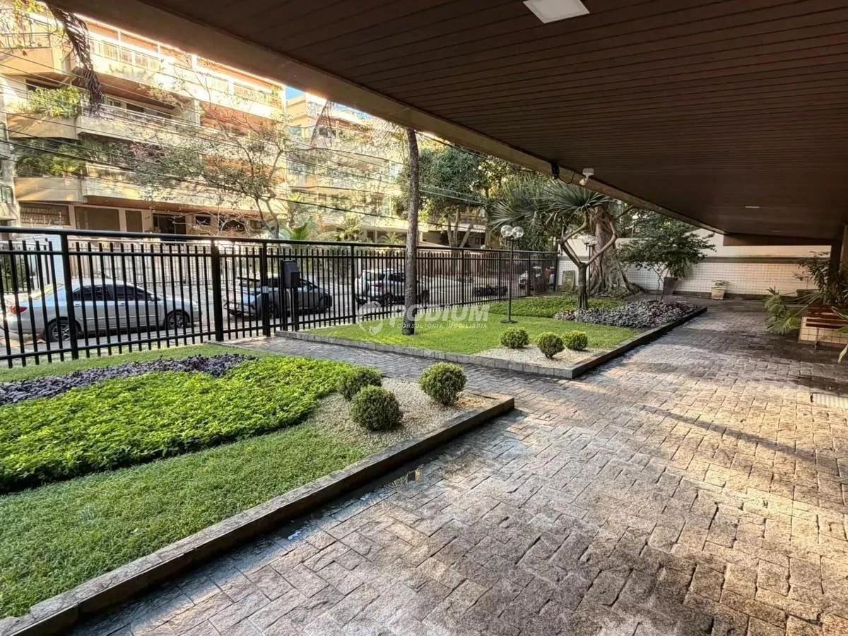 Ванна та 4 спальні: квартира 150 м² — photo 27
