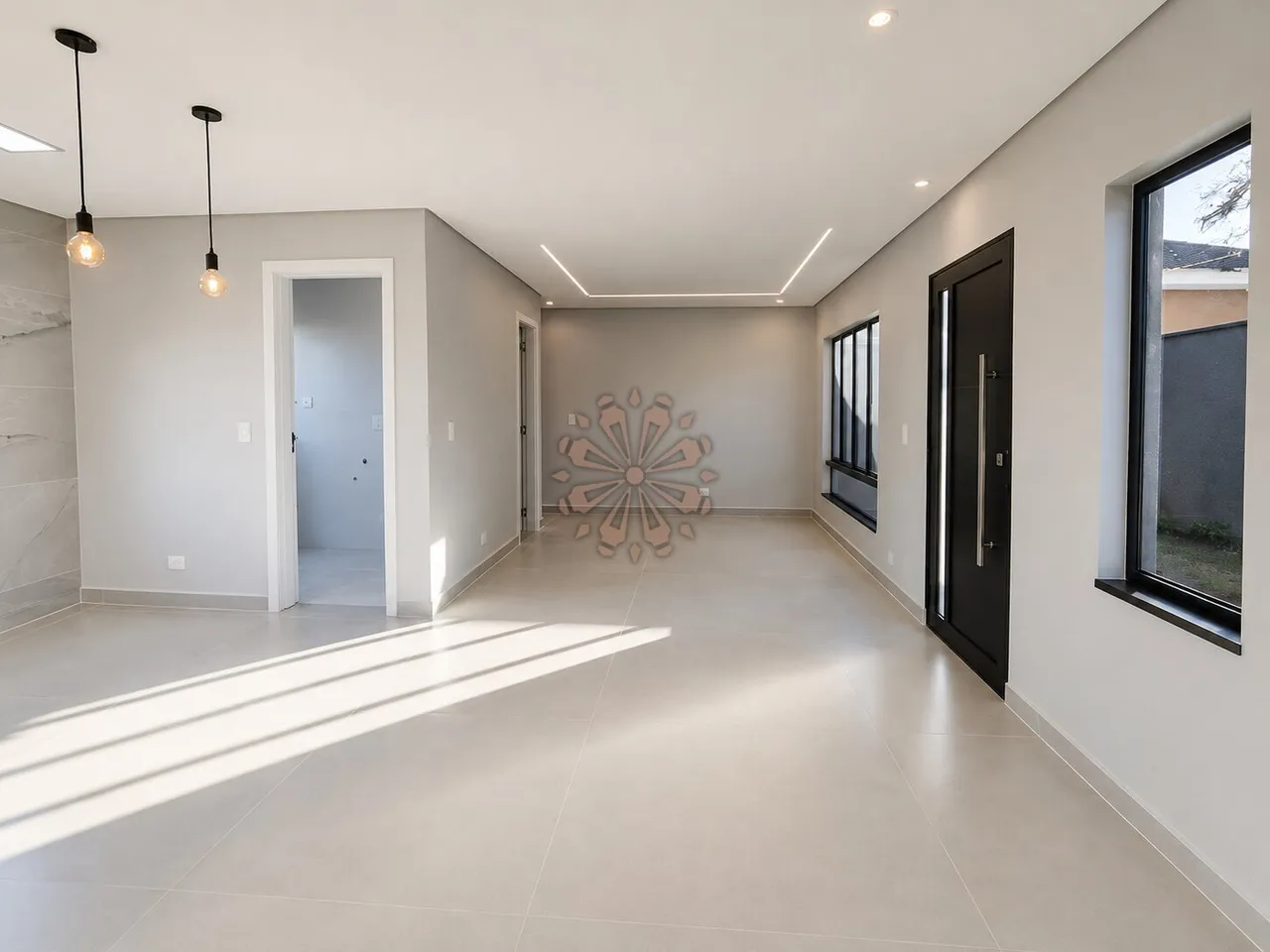 3-bedroom house with en-suites and an open kitchen — photo 2