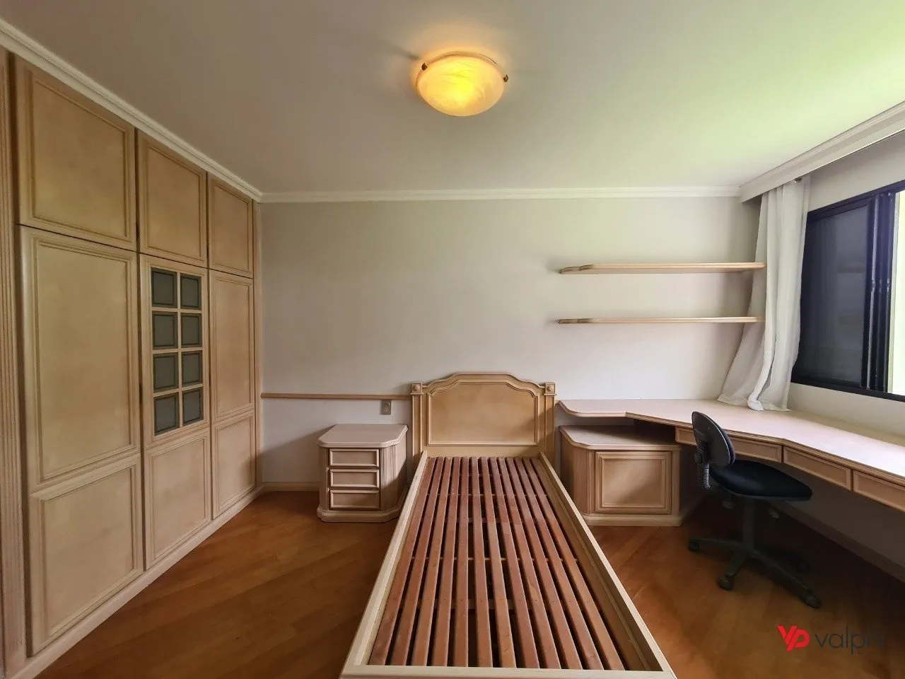 Condo house with 3 en-suite bedrooms and private garden — photo 20