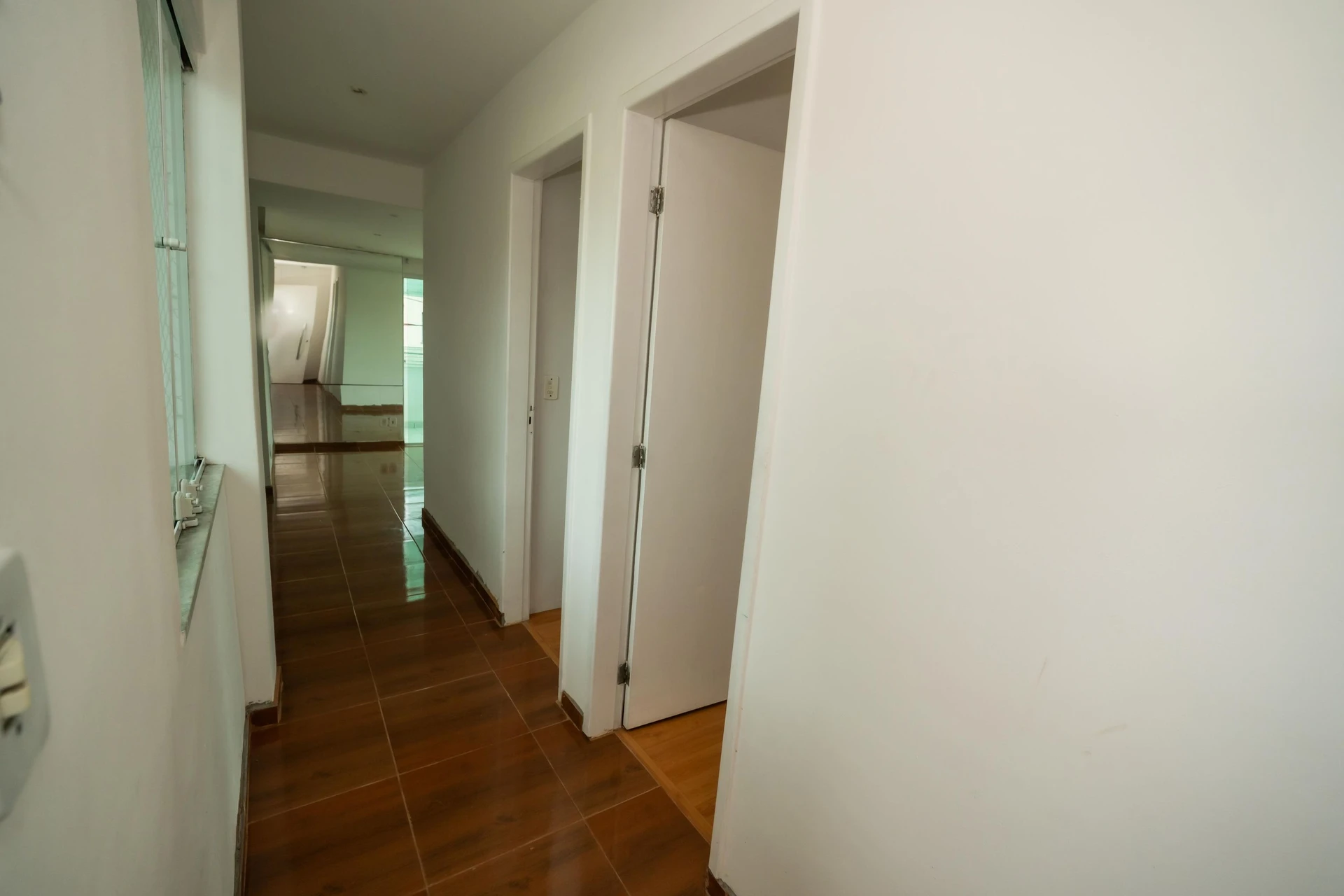 House, 70 m², with a glass-enclosed balcony — photo 5