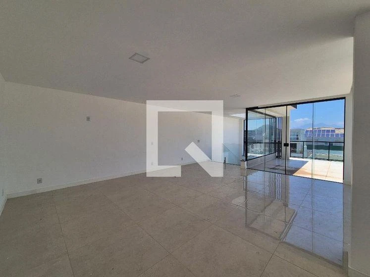 Floor-to-ceiling windows in a 4-bedroom house, 430 m² — photo 35
