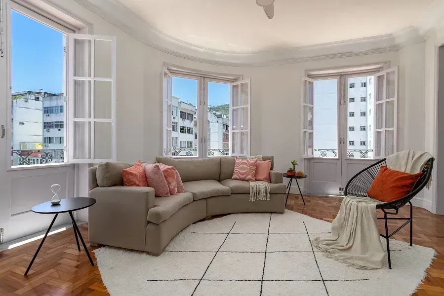 Unfurnished apartment with 3 bedrooms and 3 bathrooms — photo 4