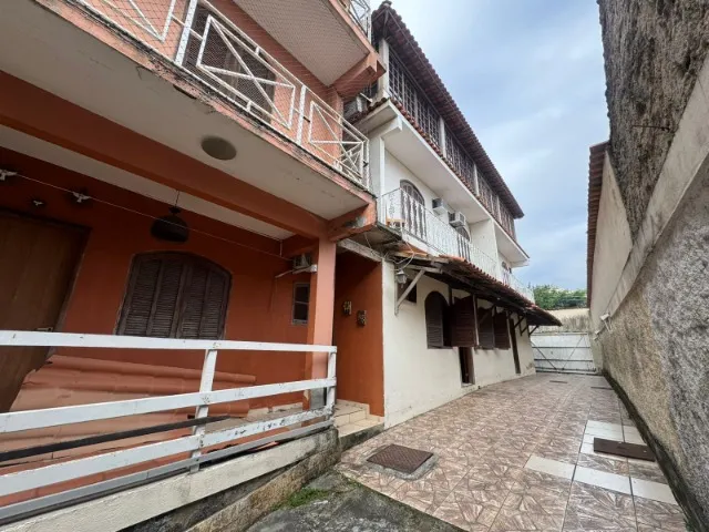 Unfurnished house with 3 bedrooms and 1 parking space — photo 18