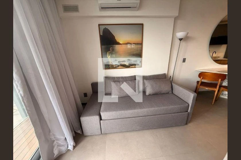 Furnished 40 m² apartment with 1 bedroom and parking — photo 16