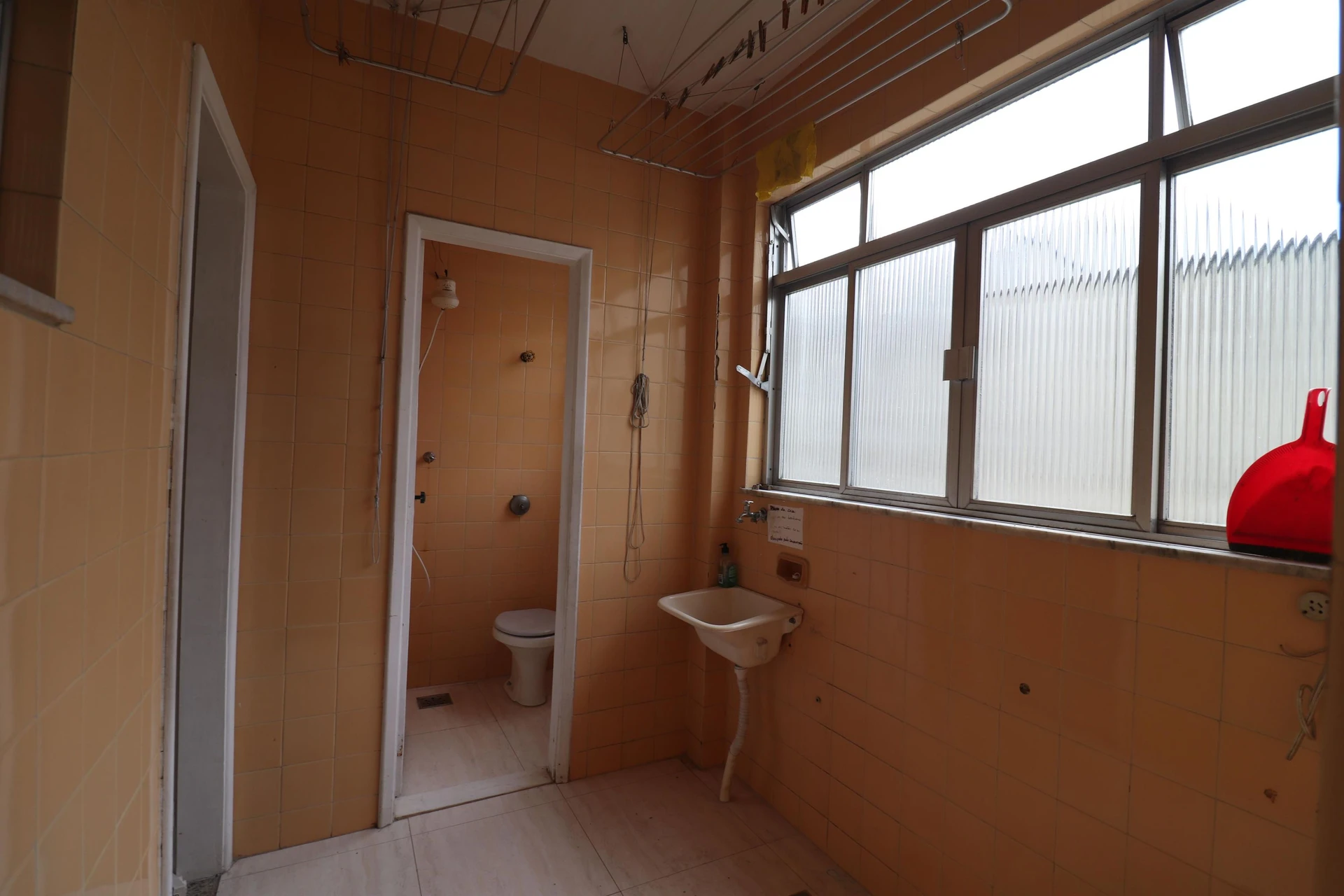Washing machine in a 2-bedroom apartment, 70 m² — photo 26