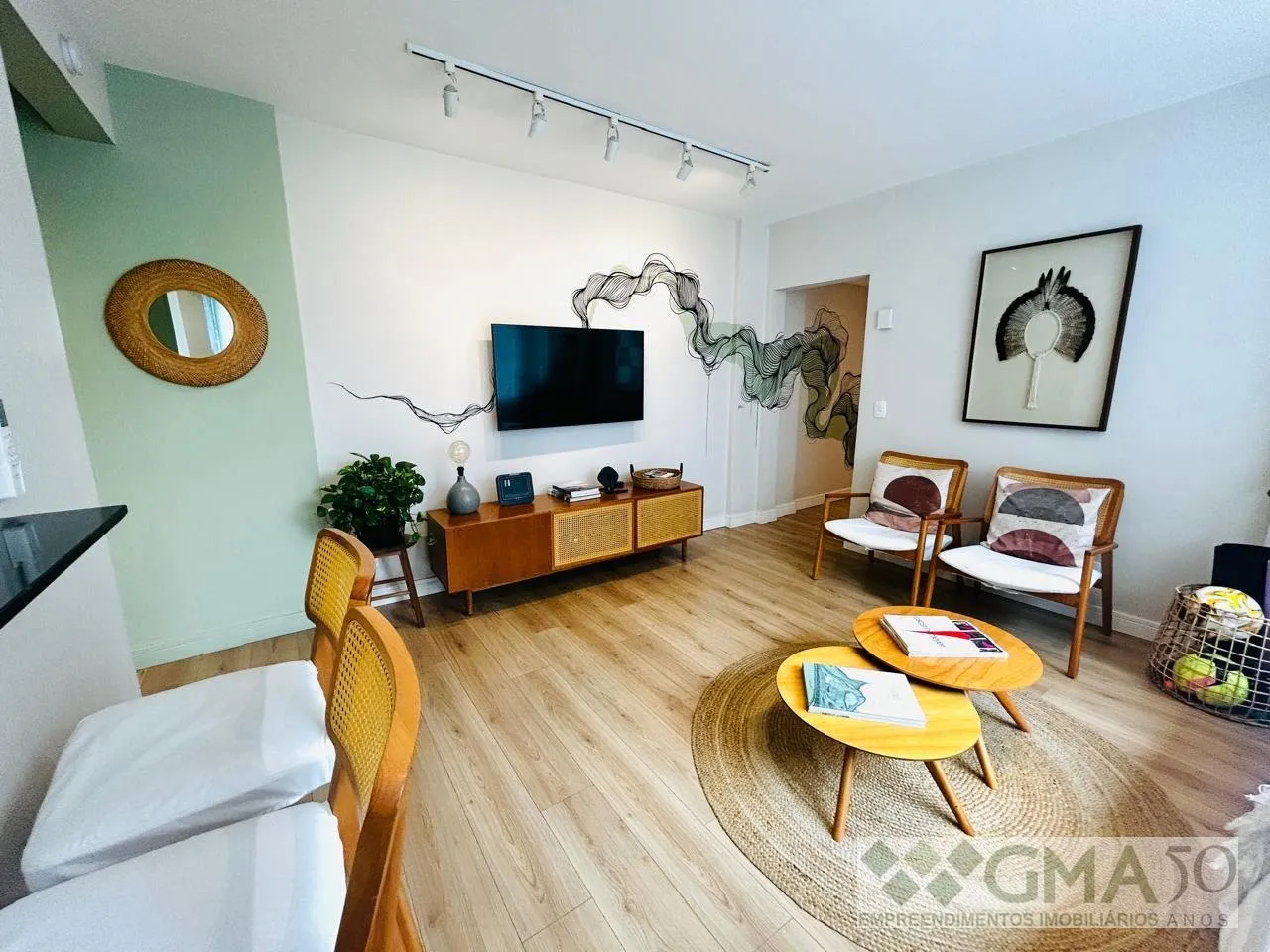 3-bedroom apartment with a washing machine — photo 37