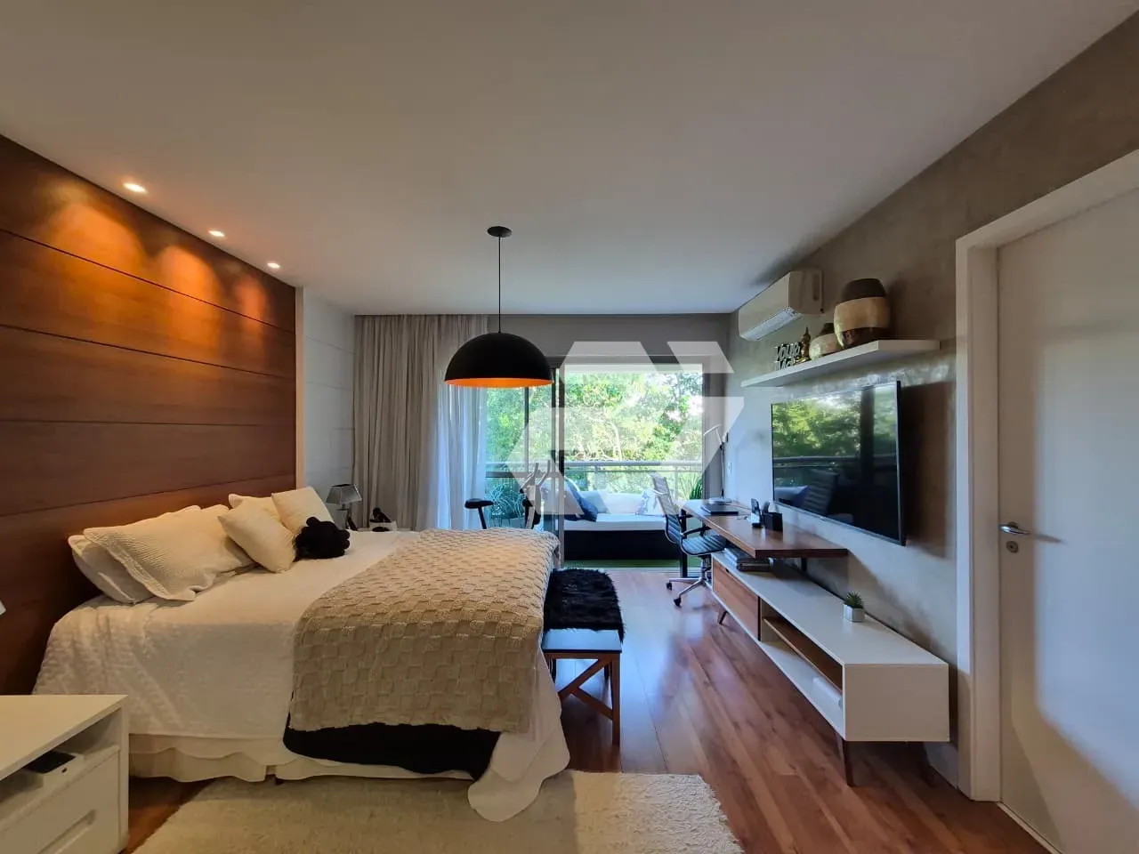 4-bedroom, 5-bath apartment with balcony and 3 parking — photo 43