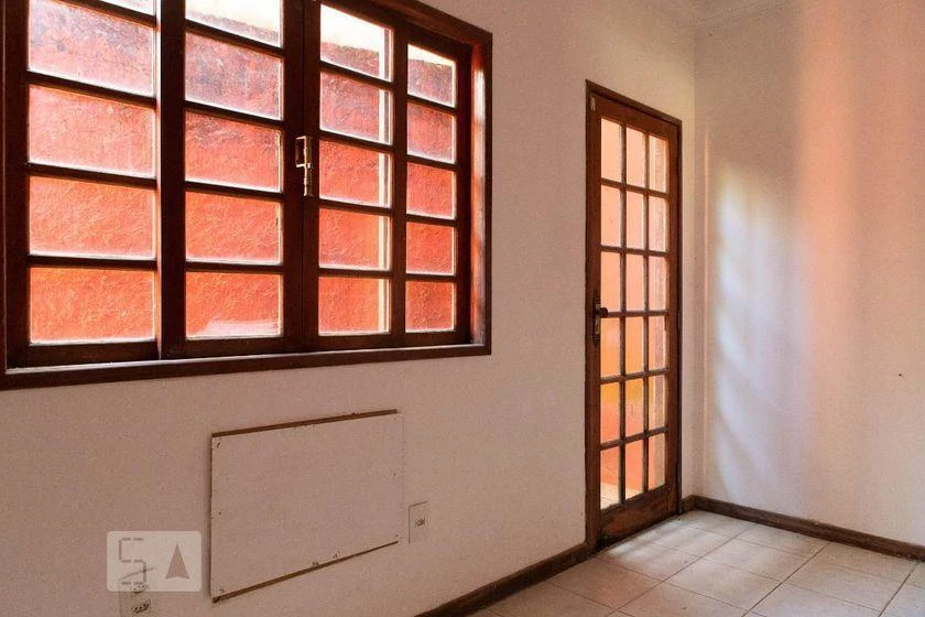 Будинок: 4 спальні, 1 з власною ванною кімнатою, 398 м² — photo 37