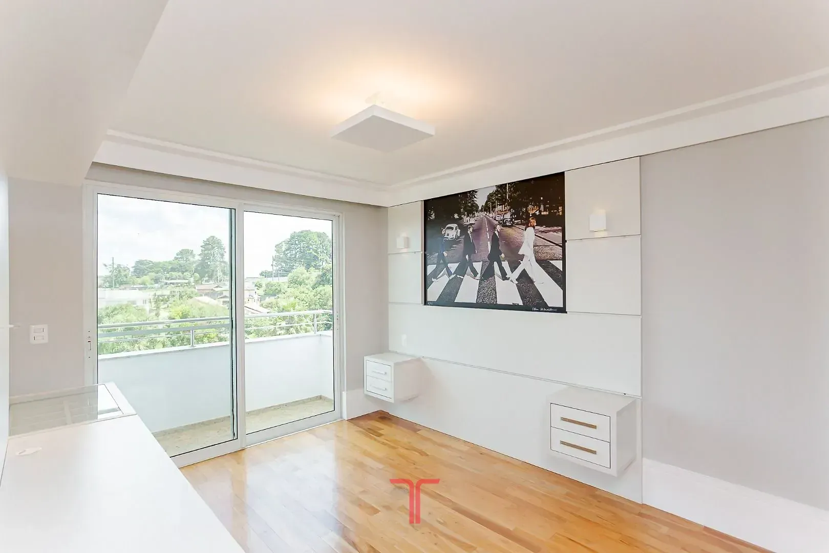 Дом 550 м² с 5 спальнями и приватным садом — photo 27