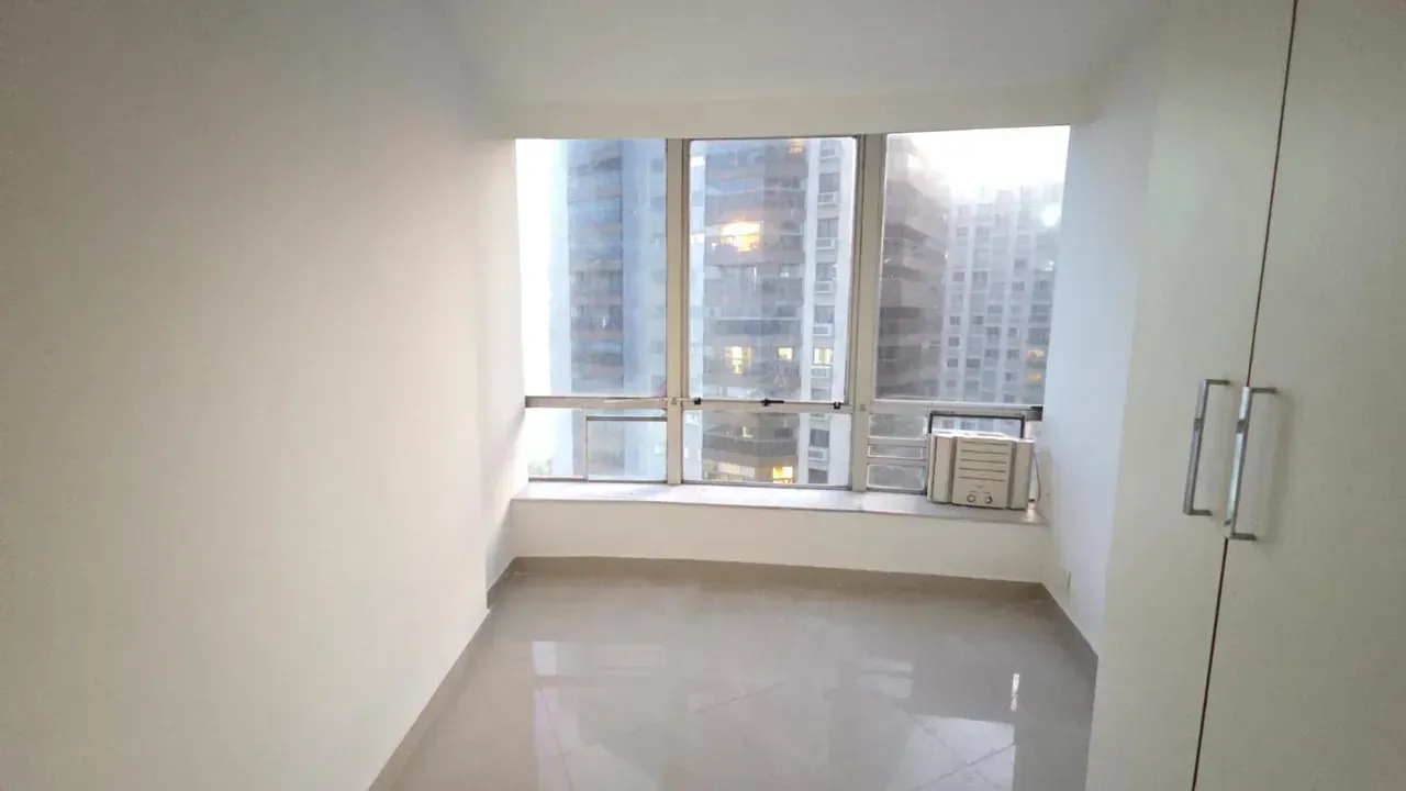 85 m² rental apartment with 2 bedrooms and 3 bathrooms — photo 10