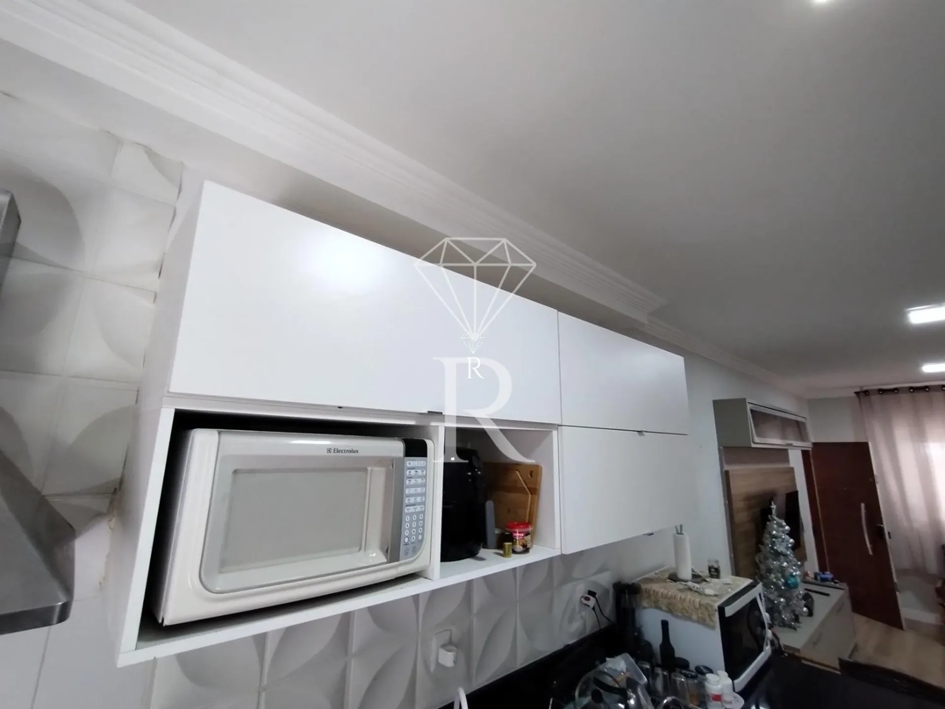 70 m² ground-floor apartment with 3 parking spaces — photo 3