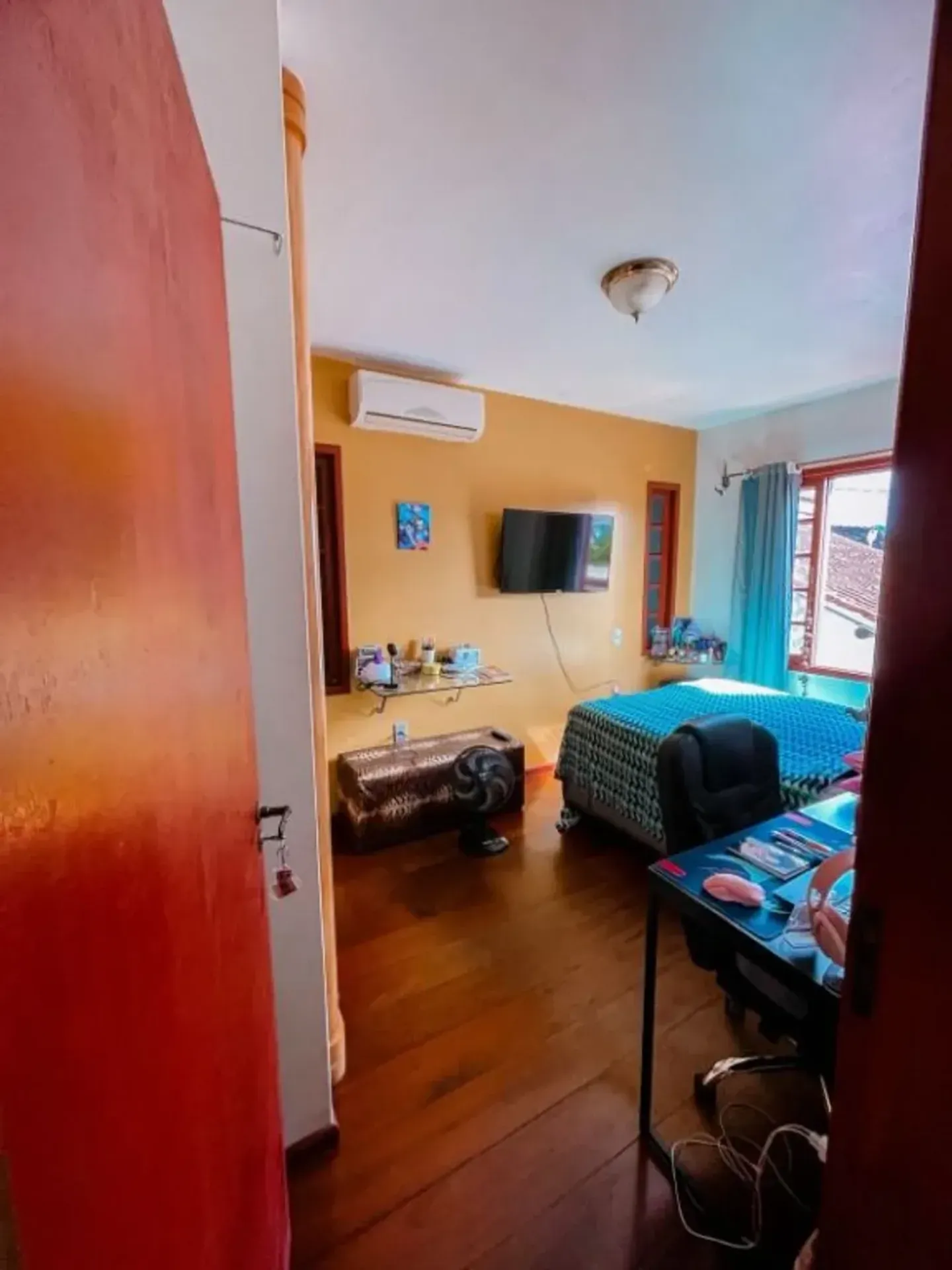 Furnished house with 4 bedrooms and a private garden — photo 32