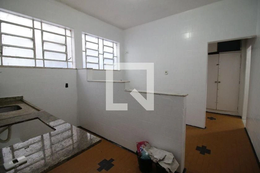 3-bedroom house with a washing machine — photo 3