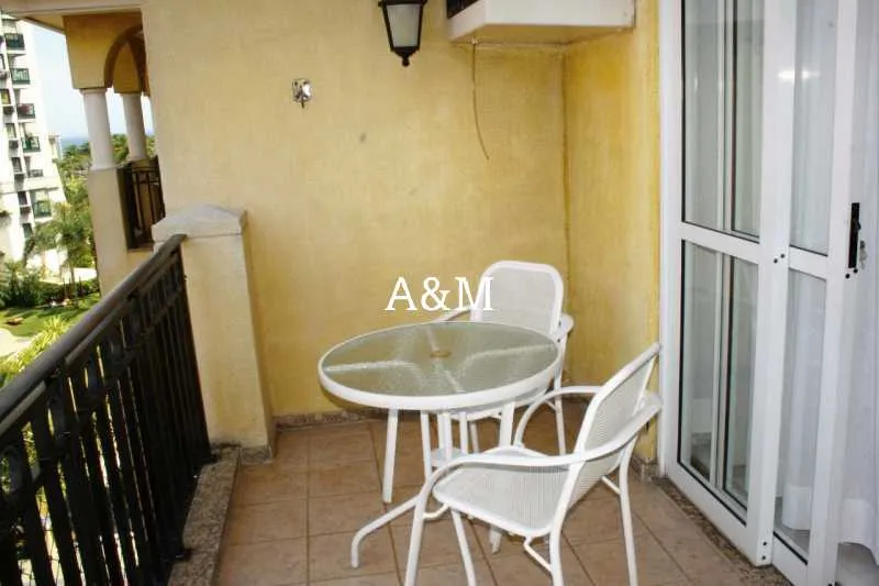 Apartment with closed-in gas kitchen and 1 bedroom — photo 7