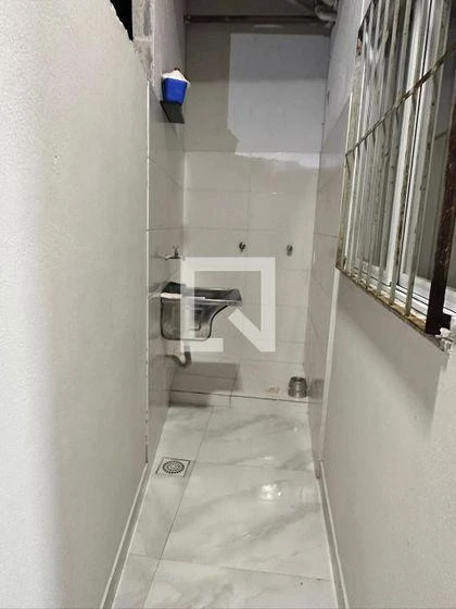 Furnished studio, 30 m², with a washing machine — photo 13
