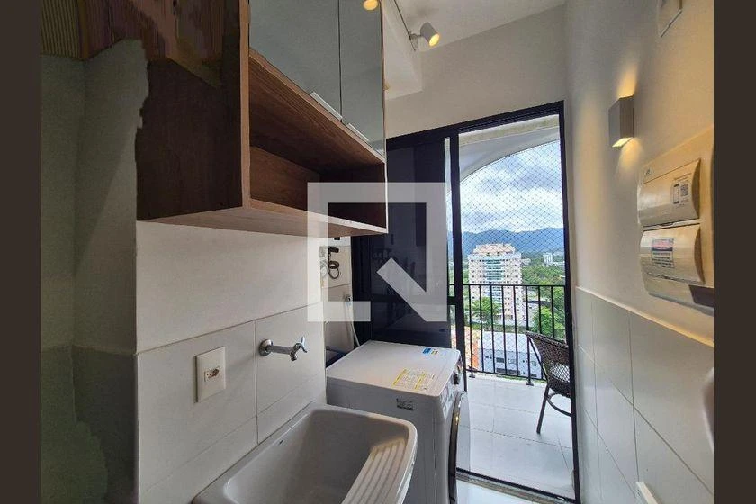 Furnished 75 m² apartment with 2 bedrooms — photo 15