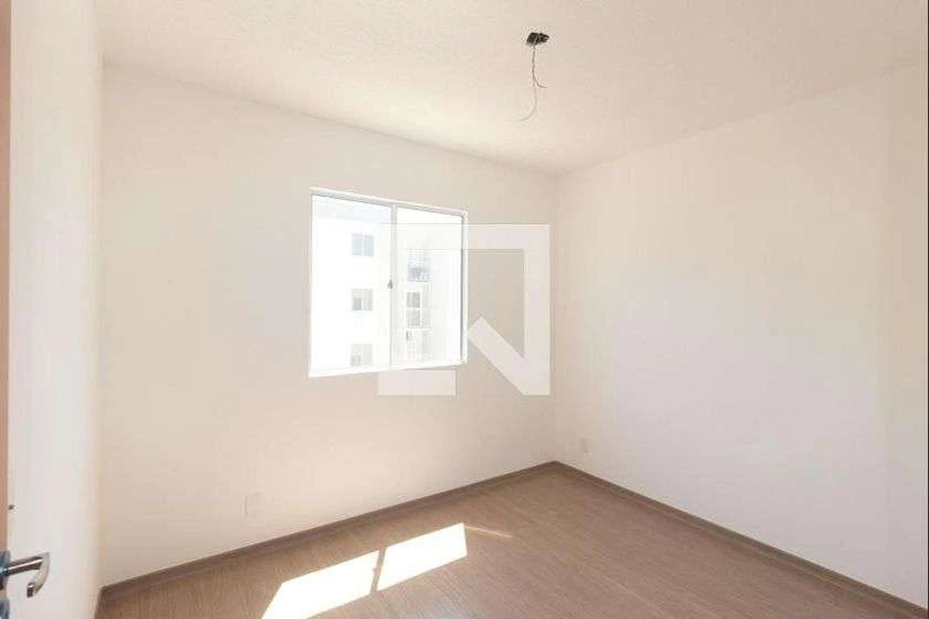 Apartamento de 2 quartos com kitchenette compacta — photo 3